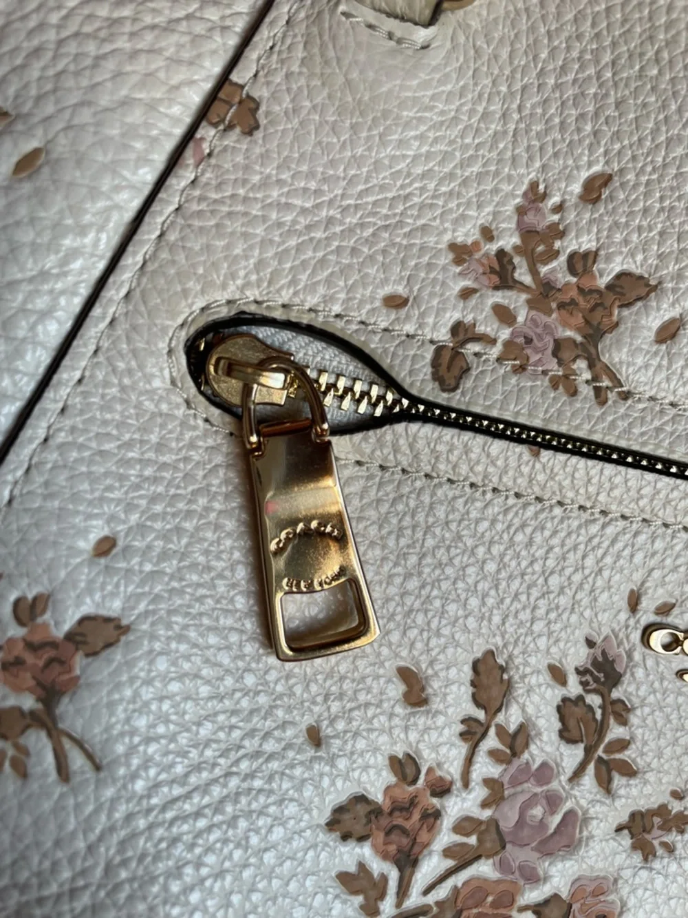 Coach Prairie Floral Pebbled Leather Satchel Chalk Ivory Crossbody Bag - Picture 5 of 7